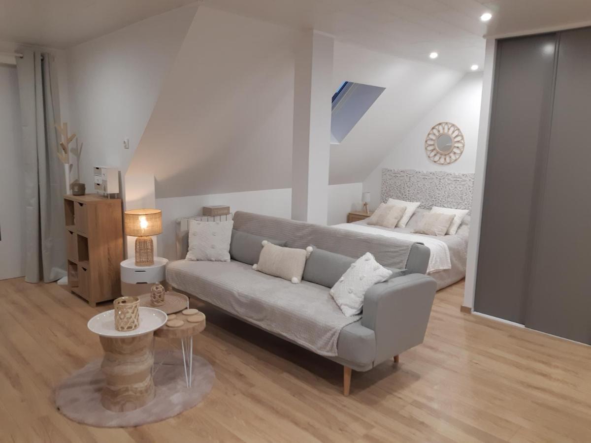 Studio Cosy Spacieux Lumineux Avec Terrasse Vezelois ภายนอก รูปภาพ